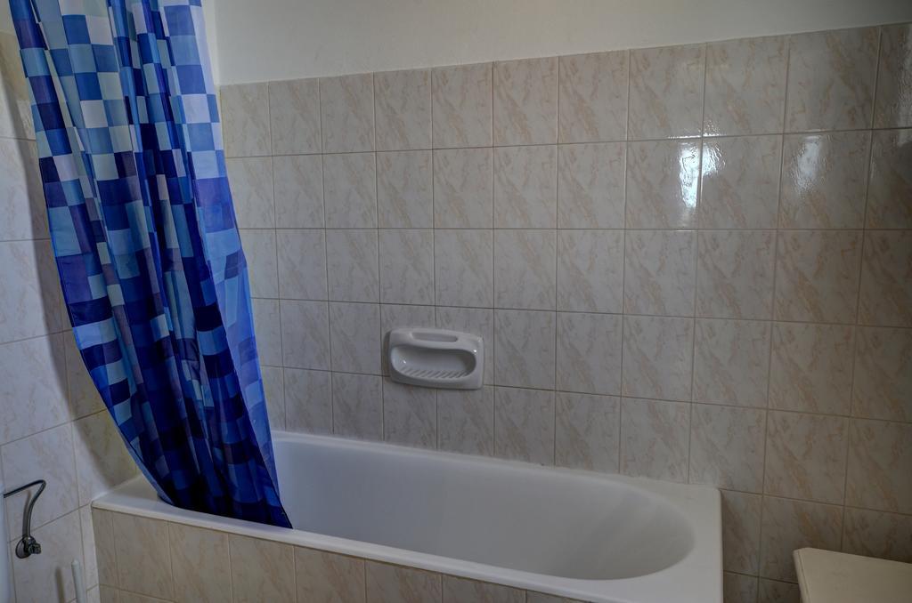 Renos Apartments Πόλη Εξωτερικό φωτογραφία